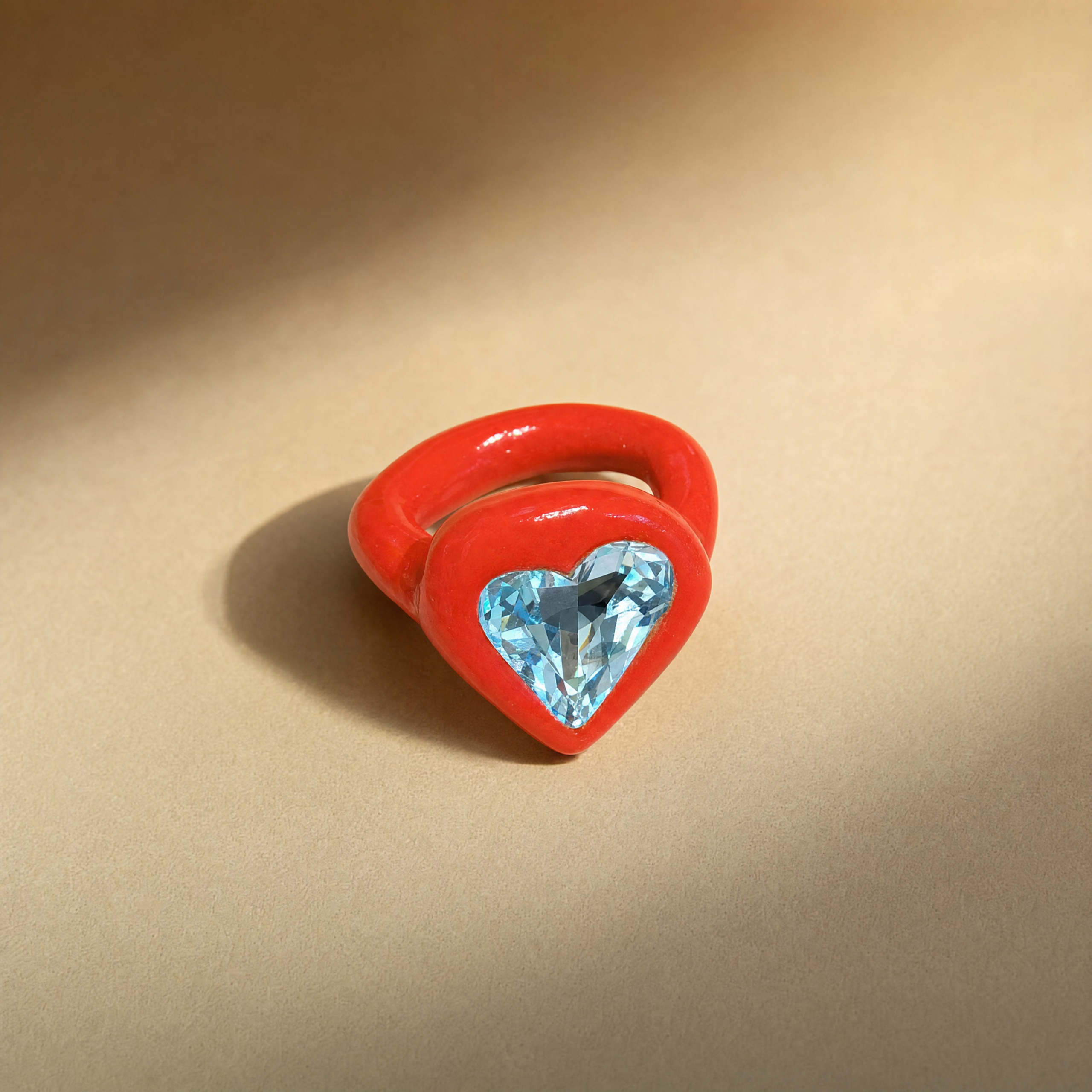 кольцо сердце Кольцо из полимерной глины с кристаллом Swarovski «Сердце» — изображение 1